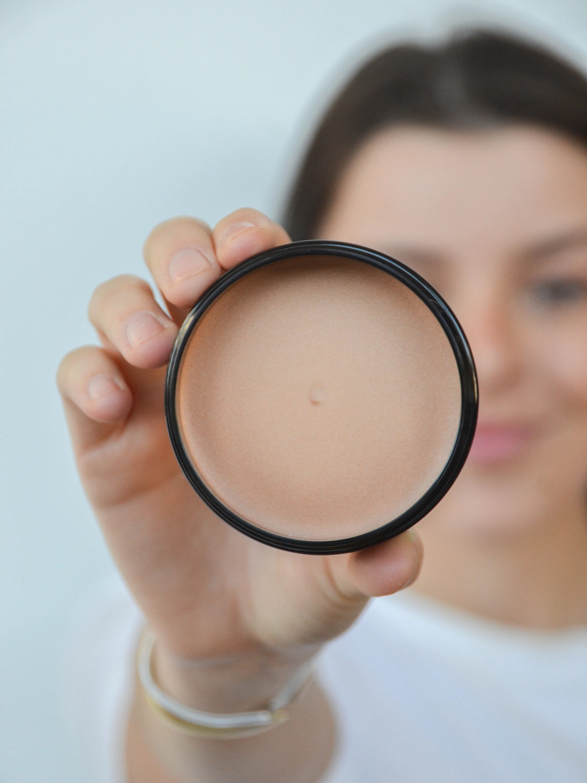 ILUMINADOR DE ROSTRO Y CUERPO "THE BODY GLOW"  Veus