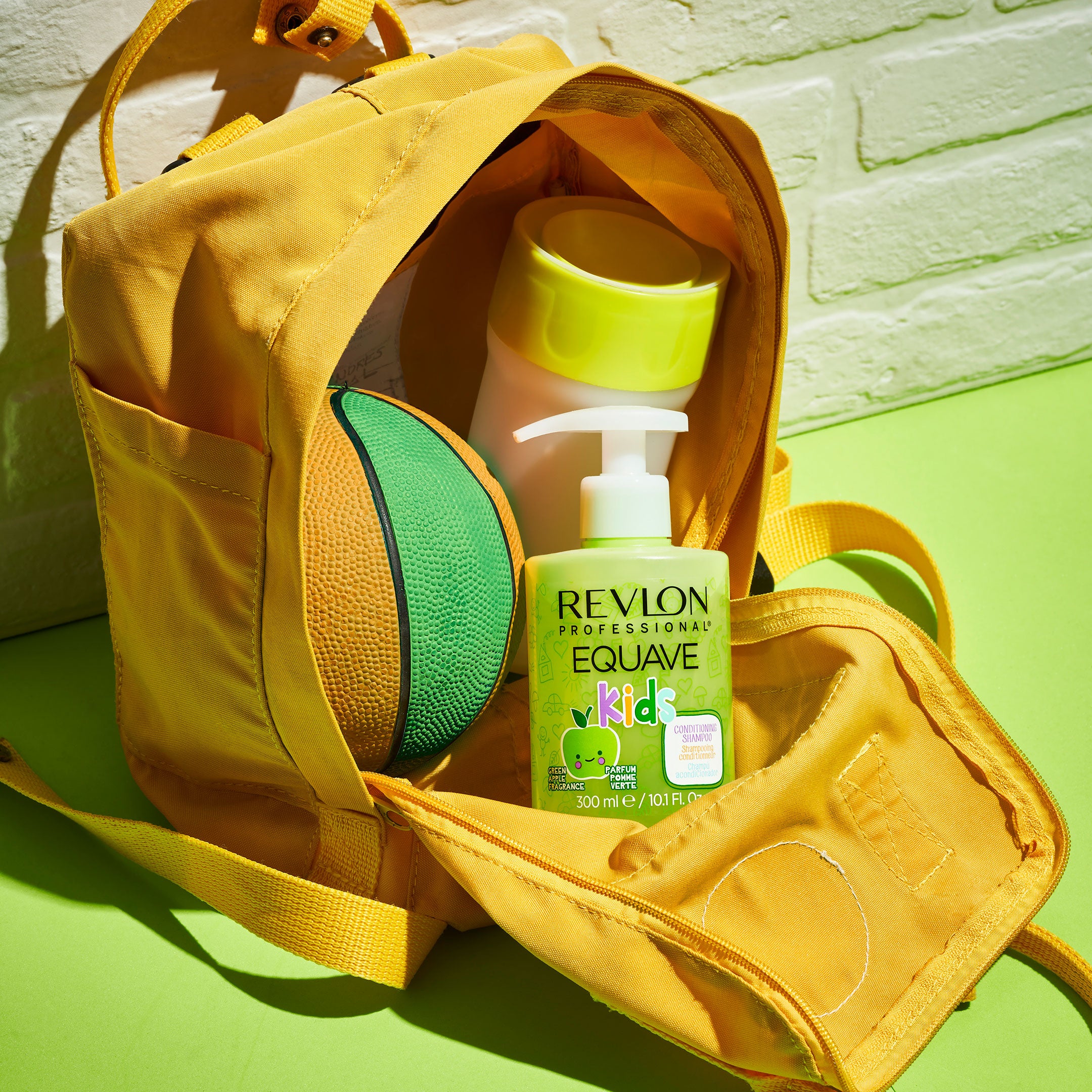 REVLON PROFESSIONAL EQUAVE KIDS™ CHAMPÚ ACONDICIONADOR. Revlon