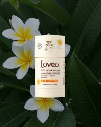 Desodorante sólido Monoï. Lovea