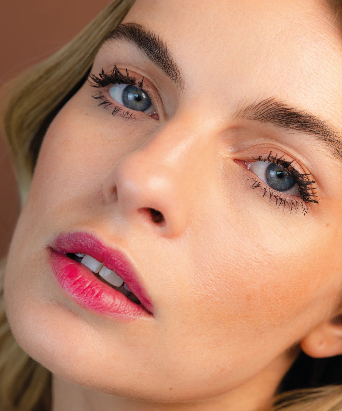 TINTE DE LABIOS Y MEJILLAS "THE TINT". Veus